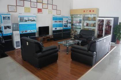 东风风行南宁龙迪4S专营店