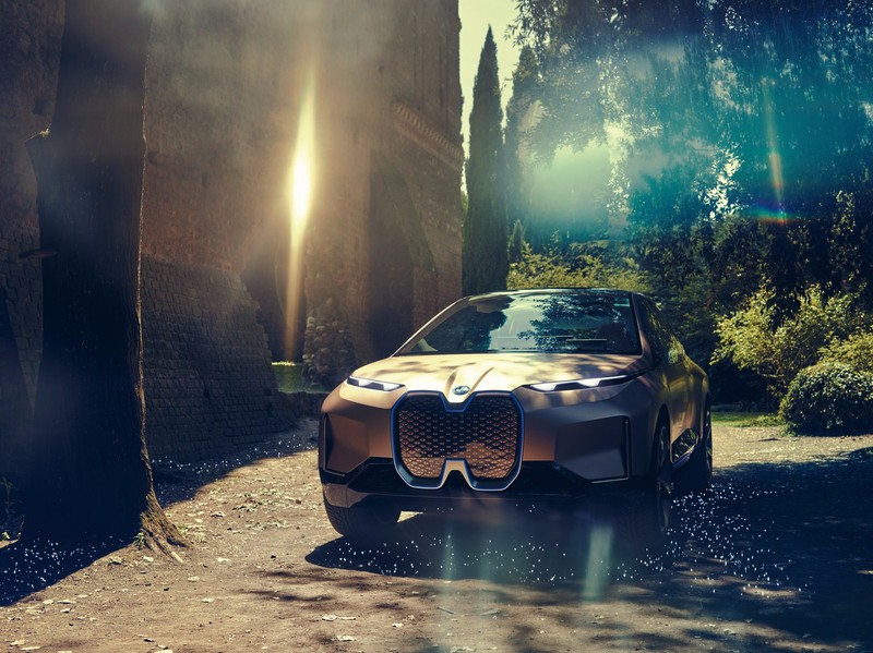 03.bmw vision inext